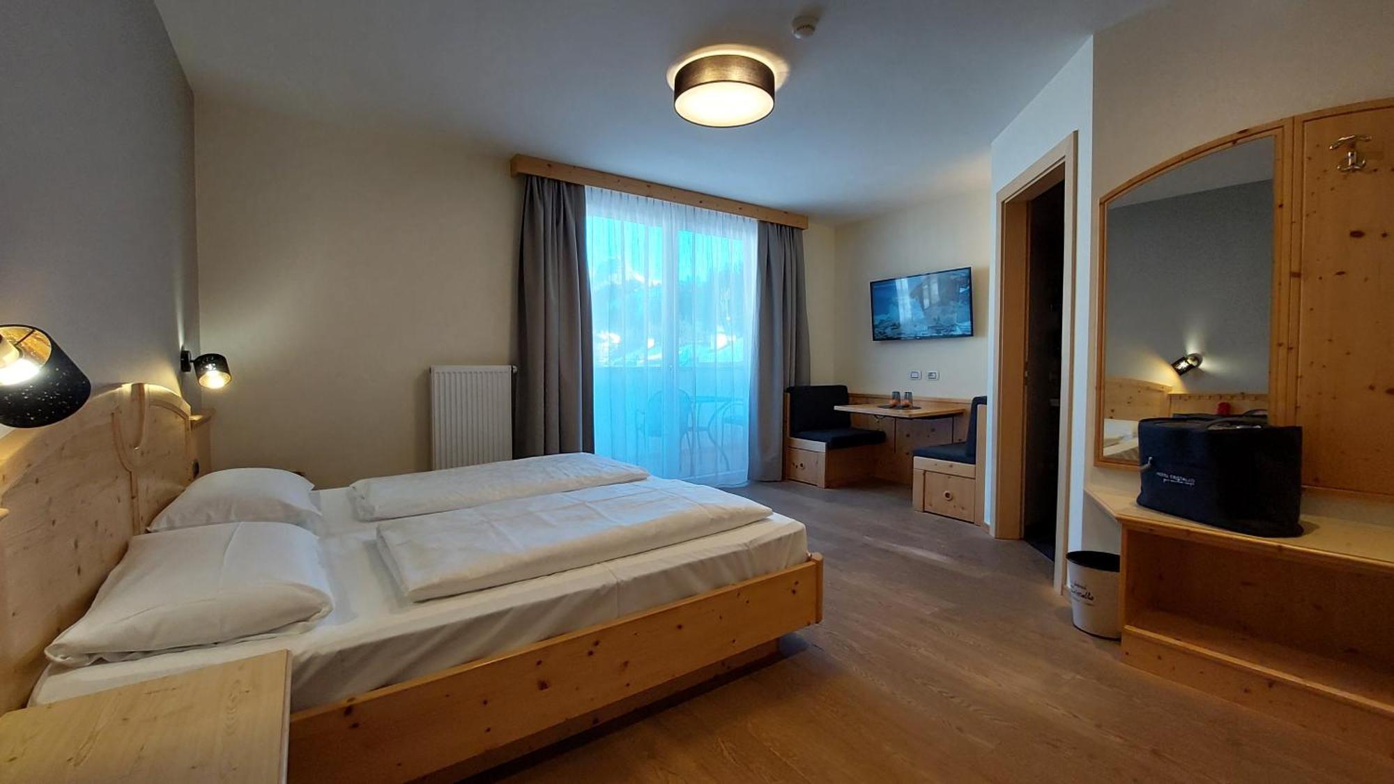 Hotel Cristallo Santa Cristina Val Gardena Esterno foto
