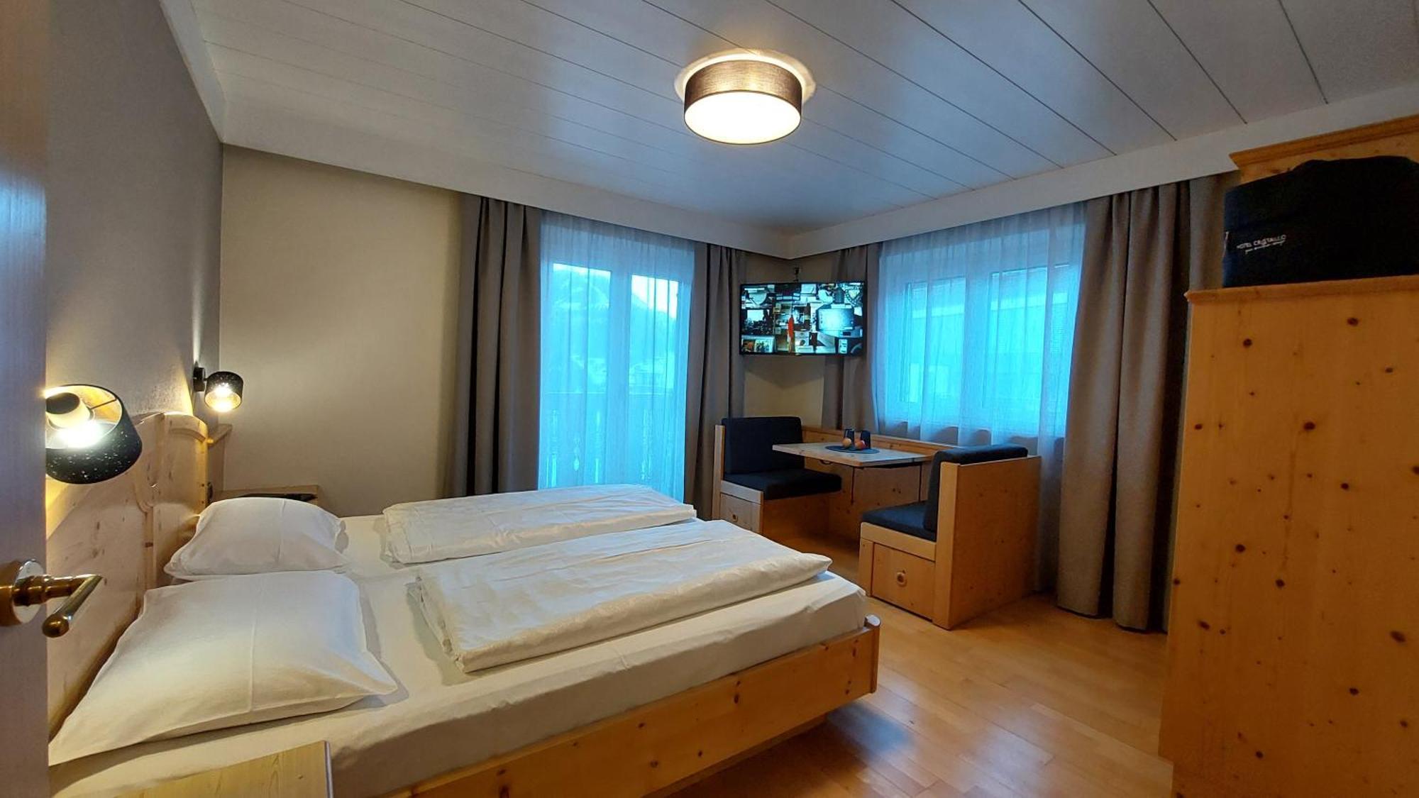 Hotel Cristallo Santa Cristina Val Gardena Esterno foto